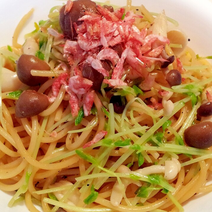 豆苗ときのこのパスタ